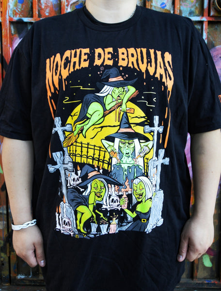 NOCHE DE BRUJAS Shirt